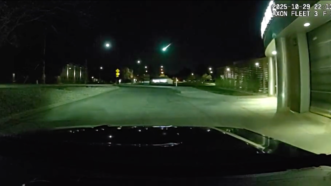 Meteor flashes across the sky in Neenah, Wisconsin, on Wednesday, 10/29.